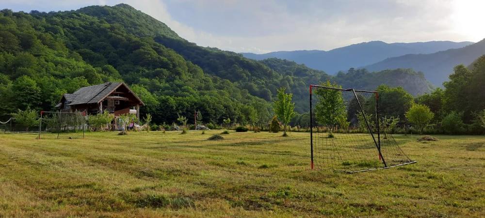 Exo Log Cottage Jezero  Eksteriør billede