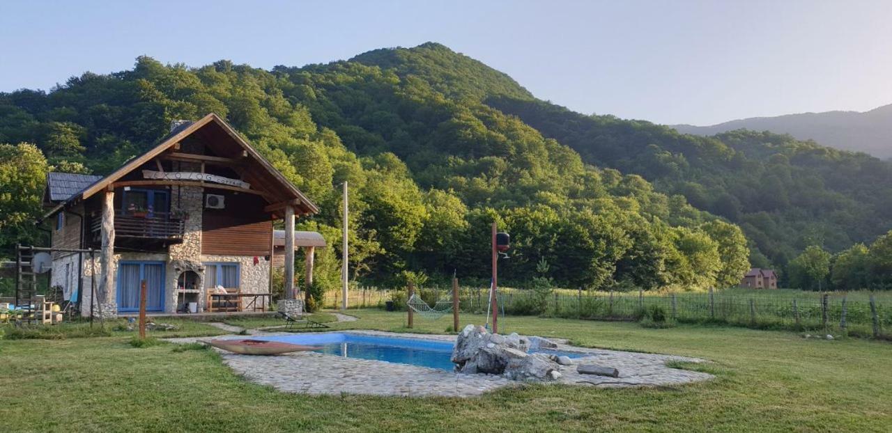 Exo Log Cottage Jezero  Eksteriør billede